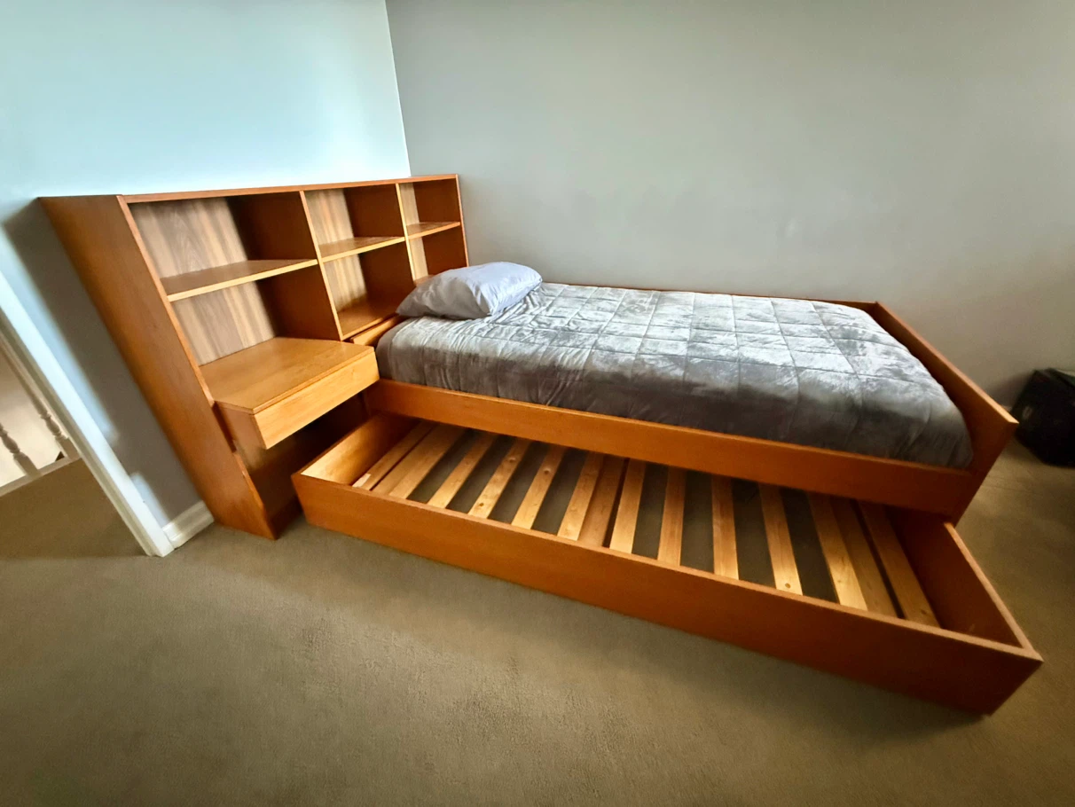 MCM Wooden Twin Bed Frame with Bookshelf Headboard and Trundle - photo 3