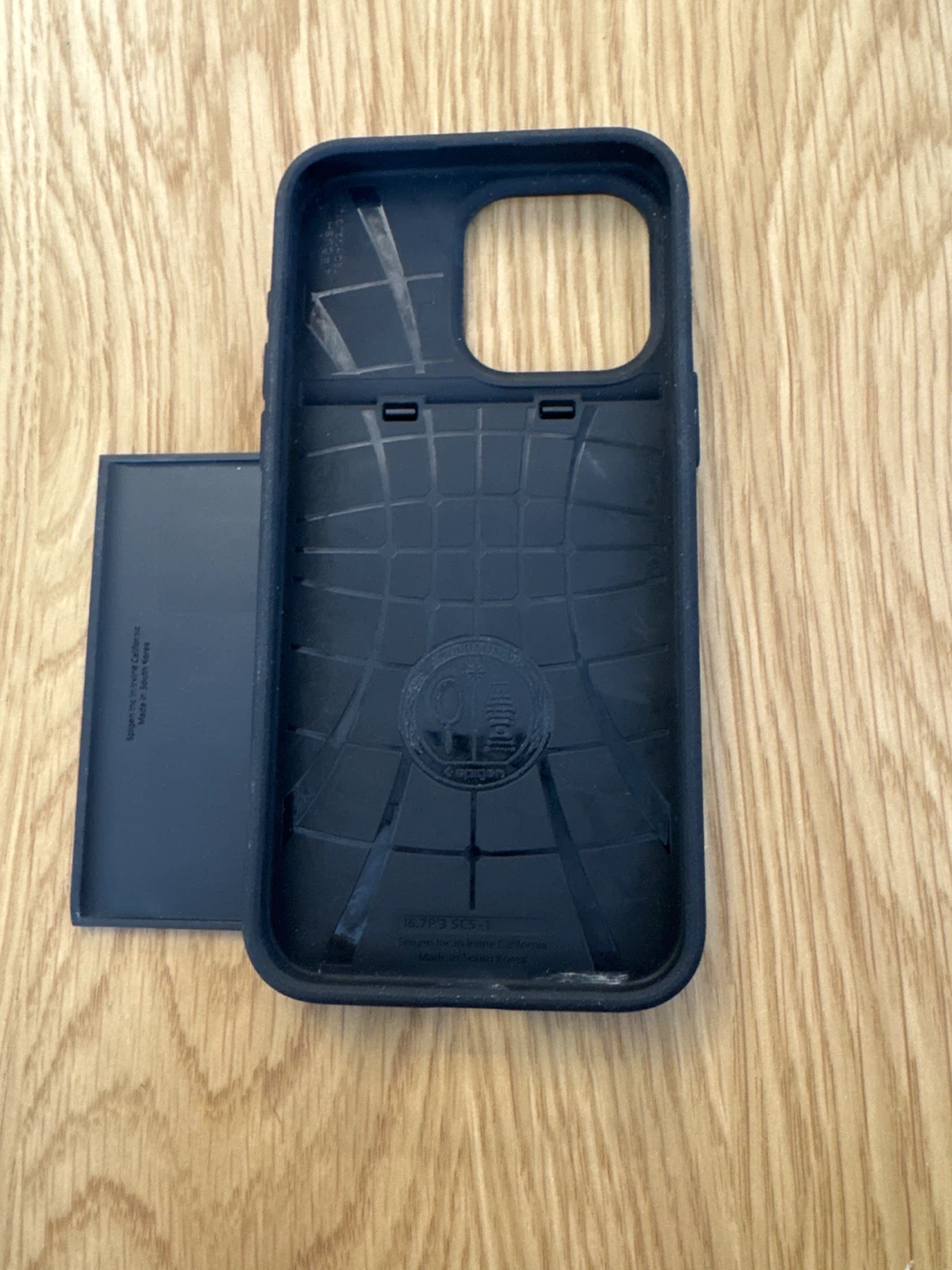Spigen iPhone 15 Pro Max Card Case - photo 3