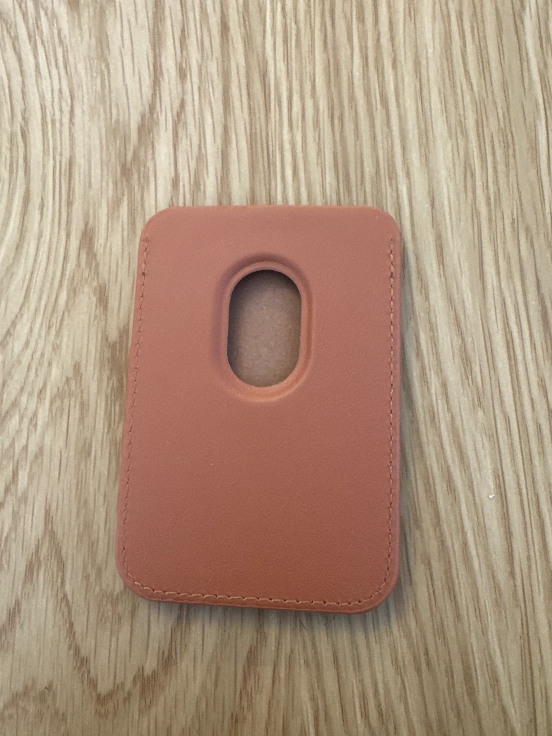 MagSafe Wallet Wealth simple - photo 2