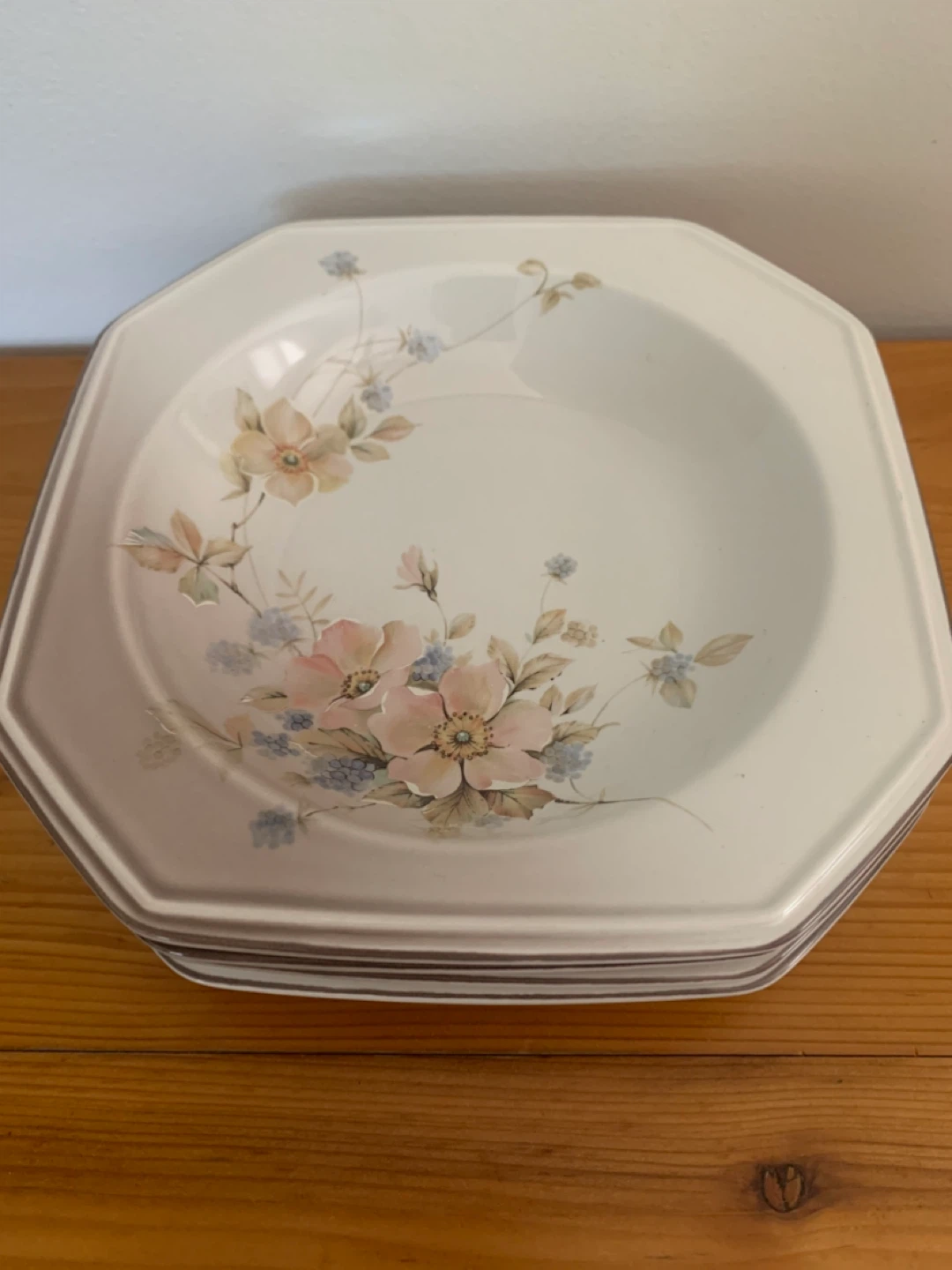 Mikasa Continental Black Berries Soup Bowls (Set of 4)