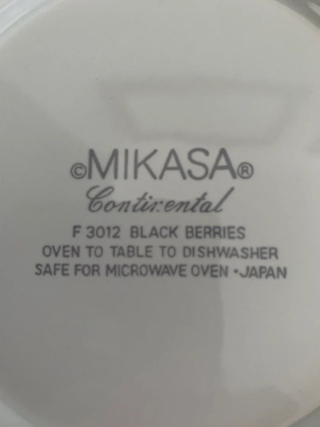 Mikasa Continental Black Berries Soup Bowls (Set of 4) - photo 5