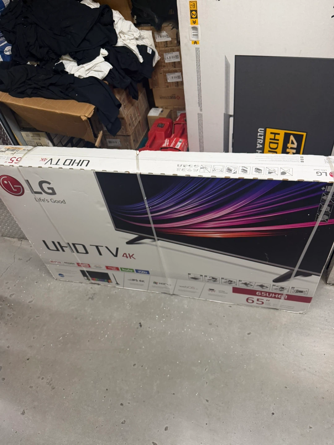 LG 65" UHD 4K TV