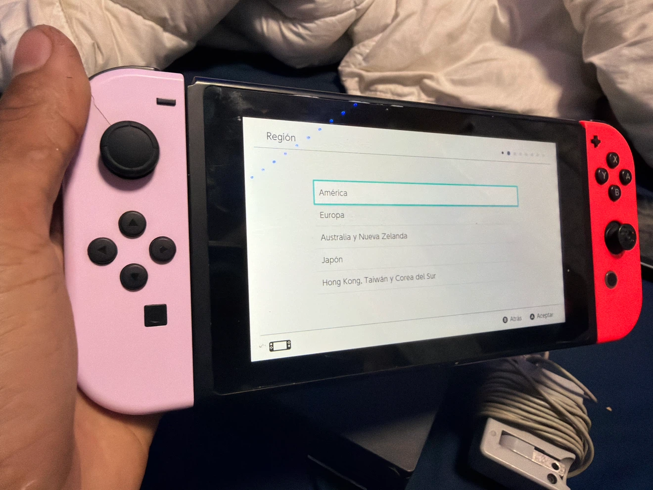 Nintendo Switch Bundle with Extra Controller and Game - photo 4