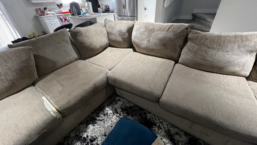 Beige sectional sofa - photo 4