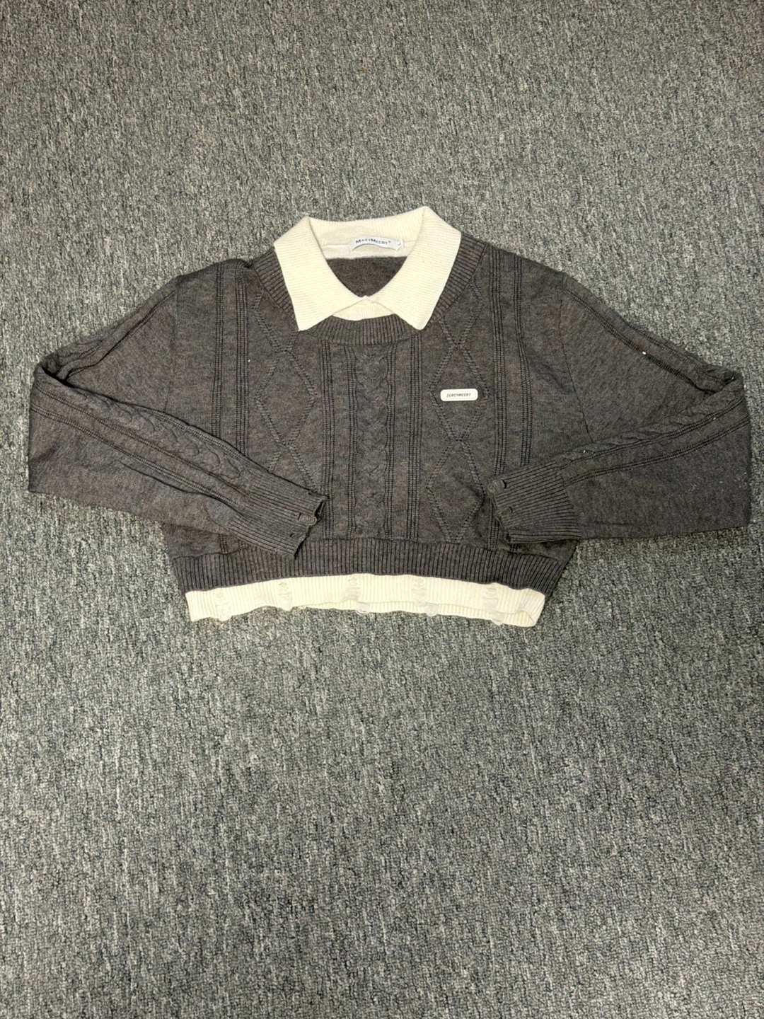 Crop Sweater - Size L