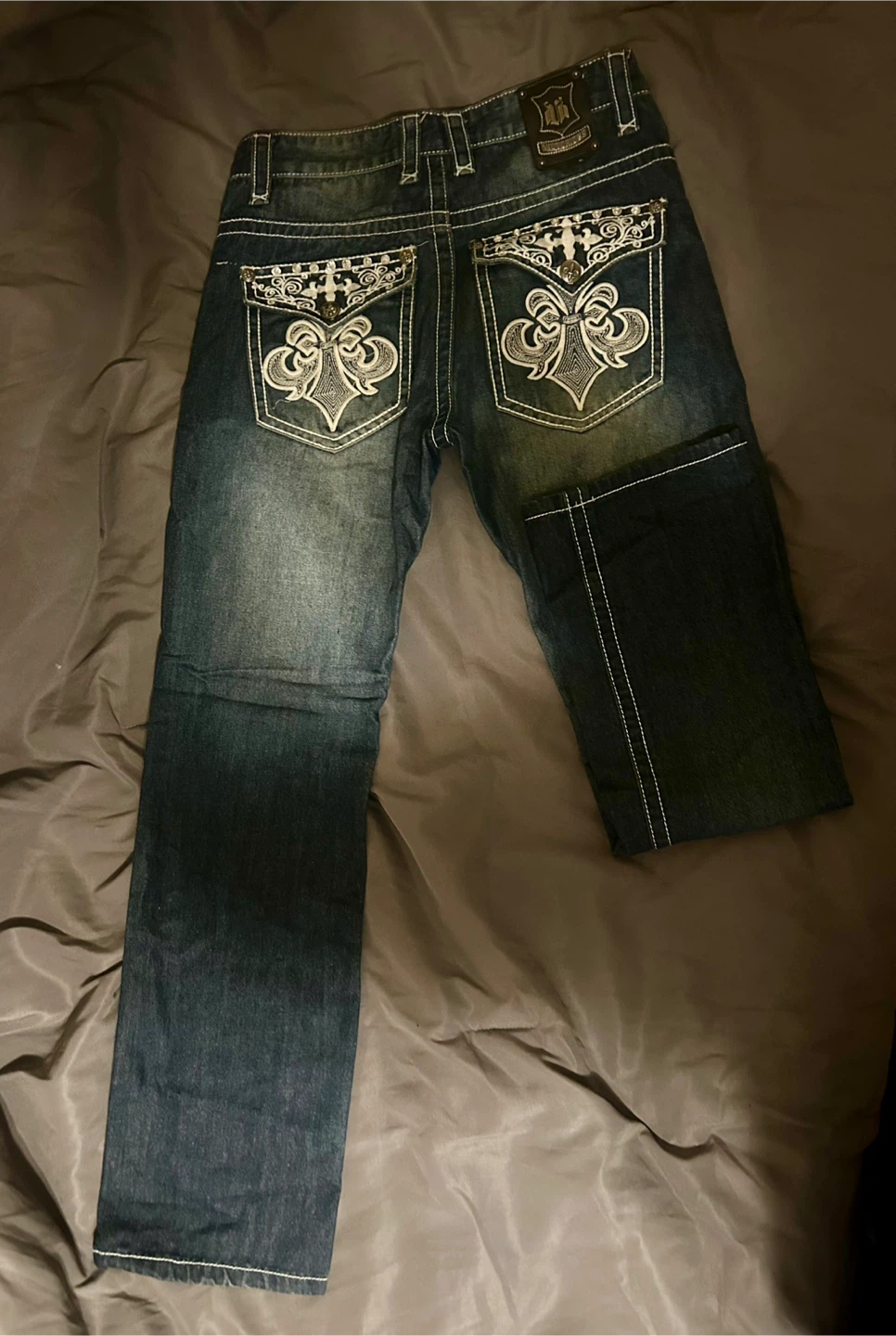 Victorious Premium Y2K Embroidered Jeans Fleur-de-Lis Rhinestone - photo 2