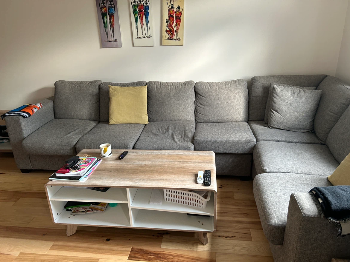 Grey Sectional Couch 6 seater - photo 2