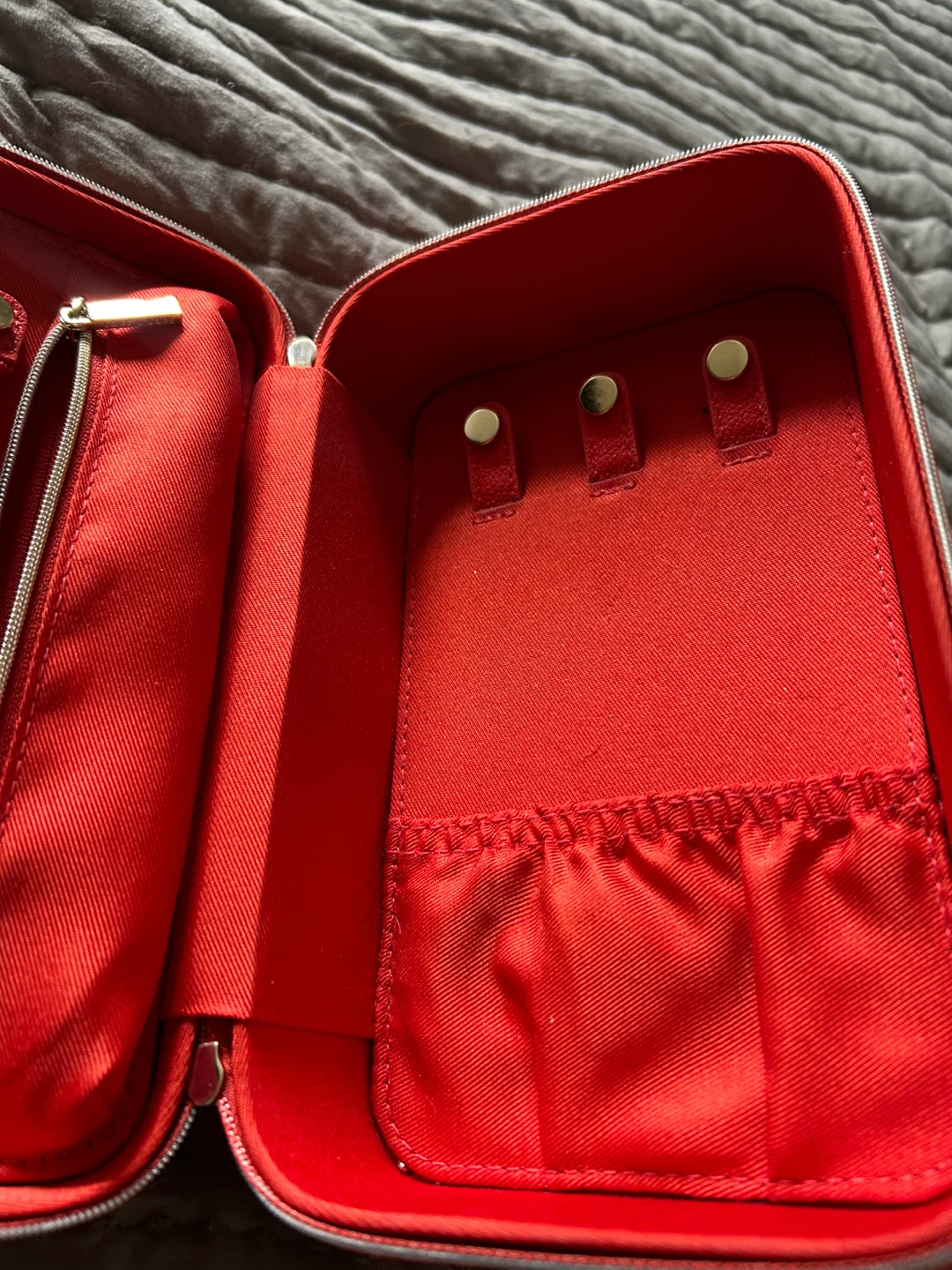 Love & Lore Red Jewellery Travel Case - photo 3