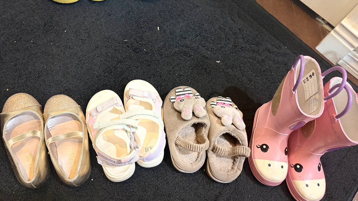 Toddler Girl Footwear Bundle size-6