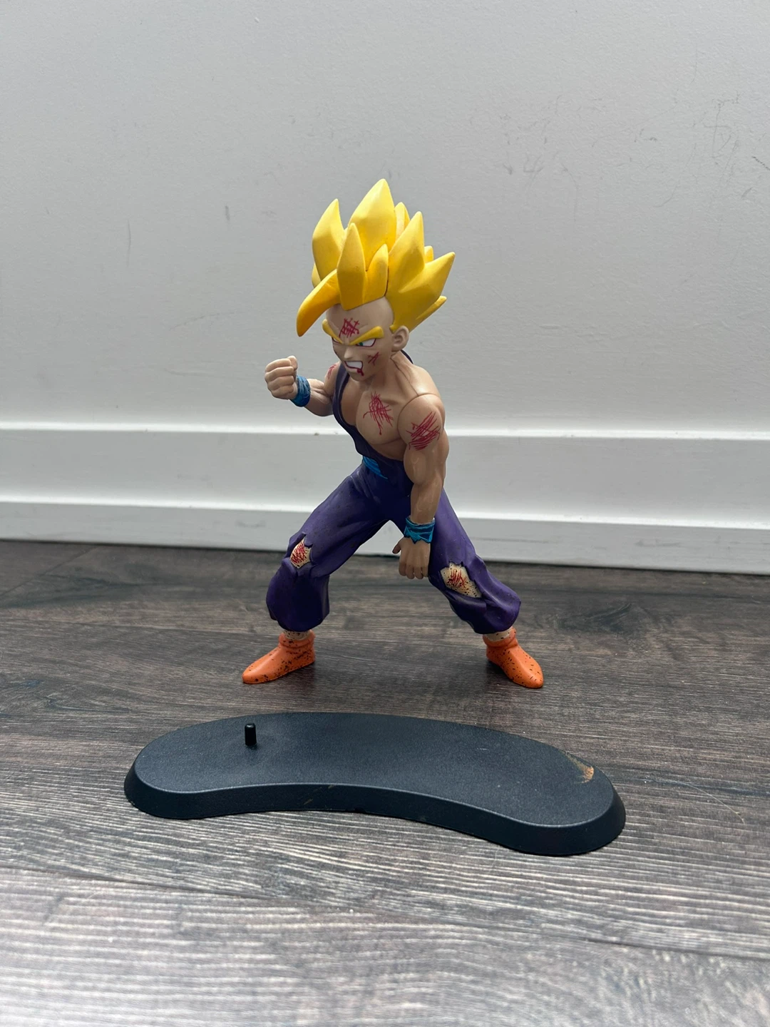Gohan Figurine  |  Dragon Ball Z Collector’s Edition - photo 3