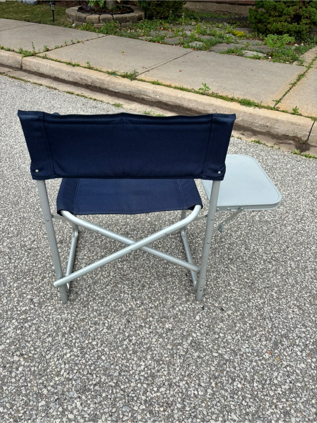 Foldable Navy Blue Director's Chair with Side Table - photo 2