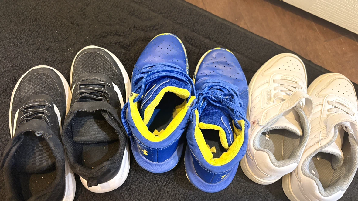 Kids' Size US 1 Shoe Bundle