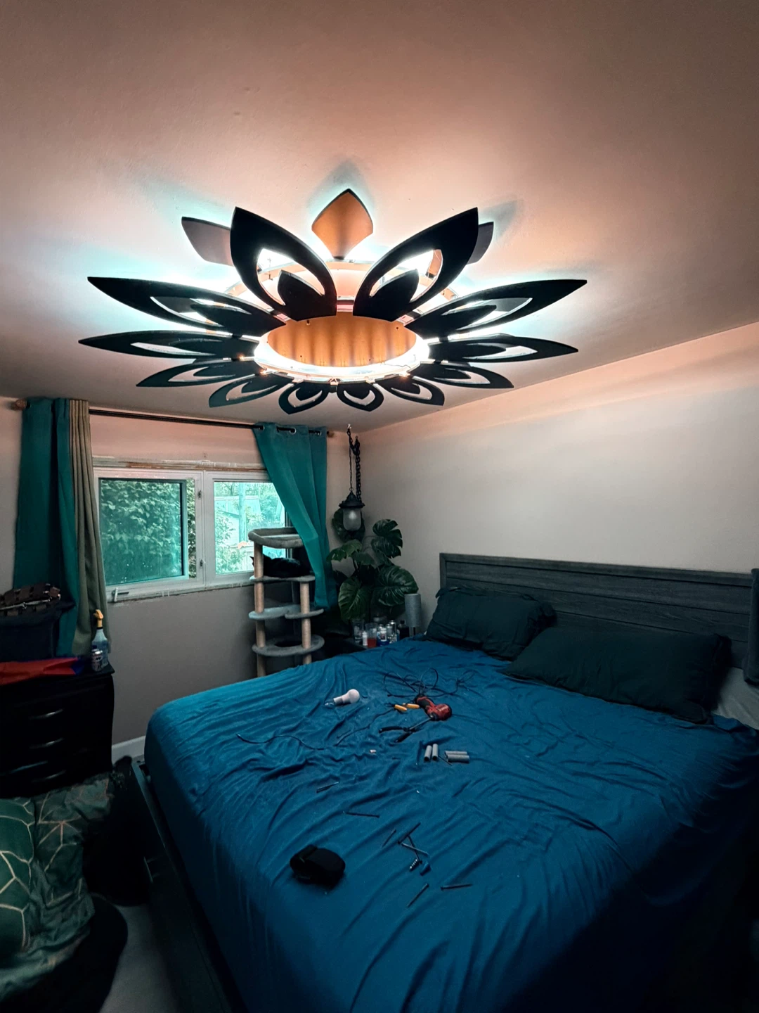 Flower Ceiling Light Fixture - photo 3