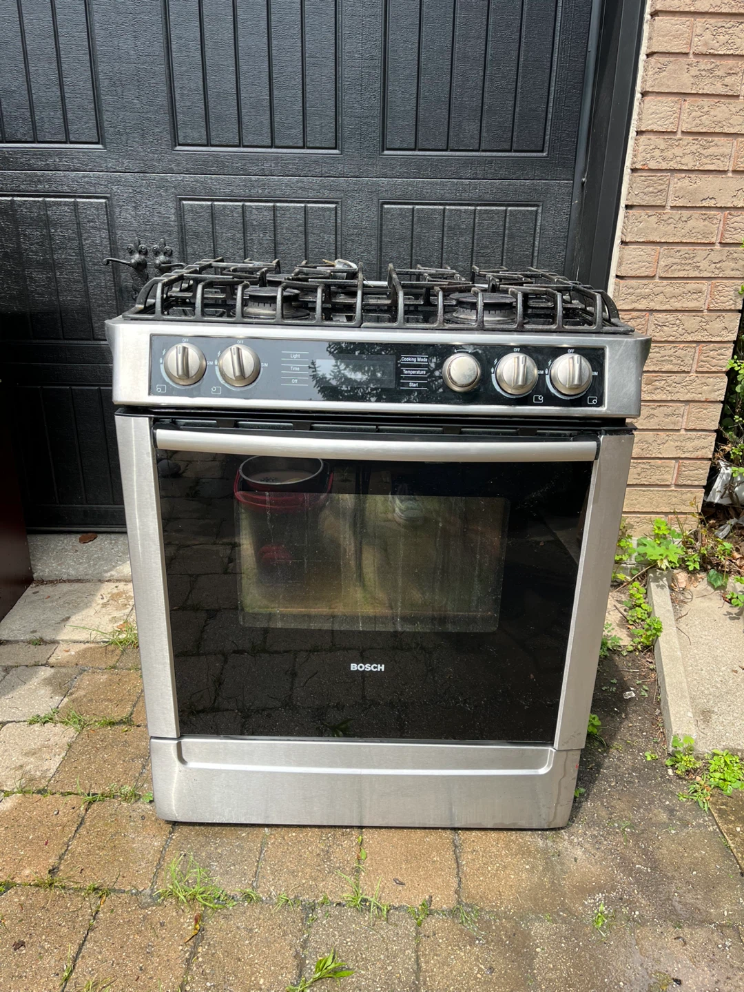 BOSCH 4-Burner Stove and Oven