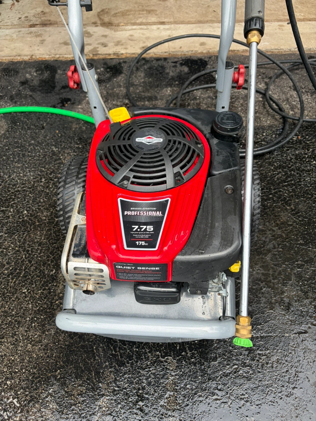 Briggs & Stratton Elite Series Gas Pressure Washer - photo 4