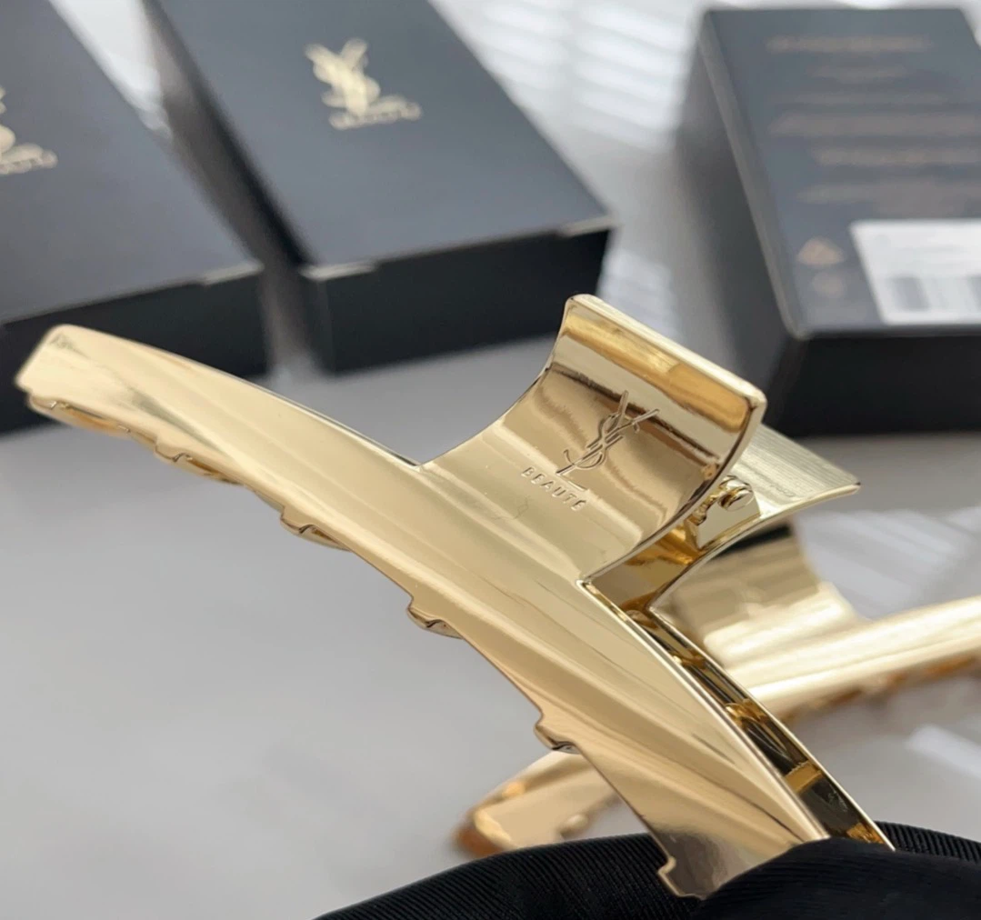 YSL Beauty Hair Claw Clips - photo 3