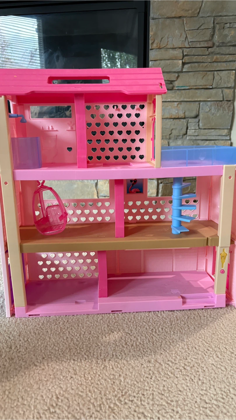 Barbie Chelsea Playhouse