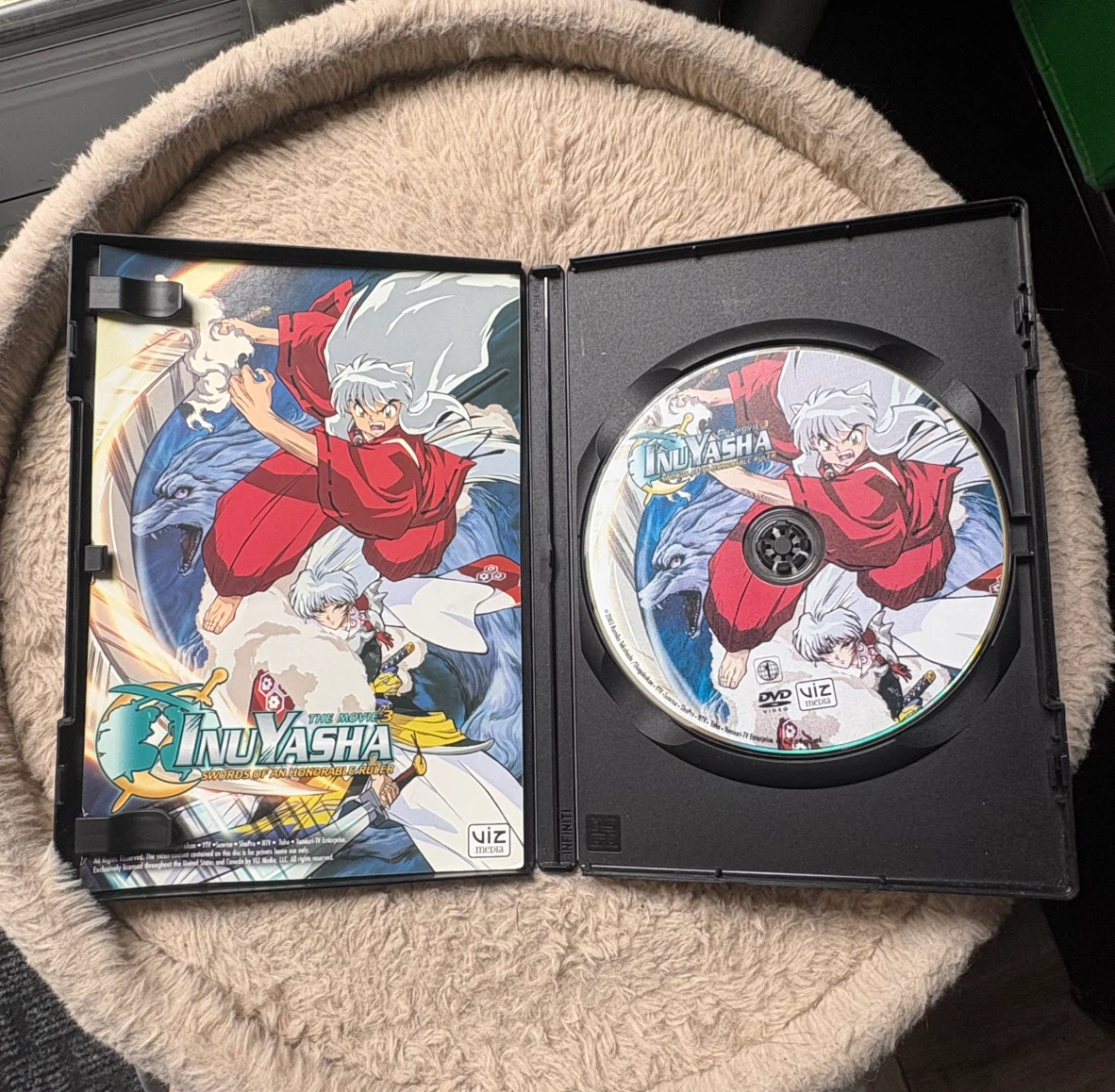 Inuyasha The Movie 3: Swords of an Honorable Ruler DVD - photo 3