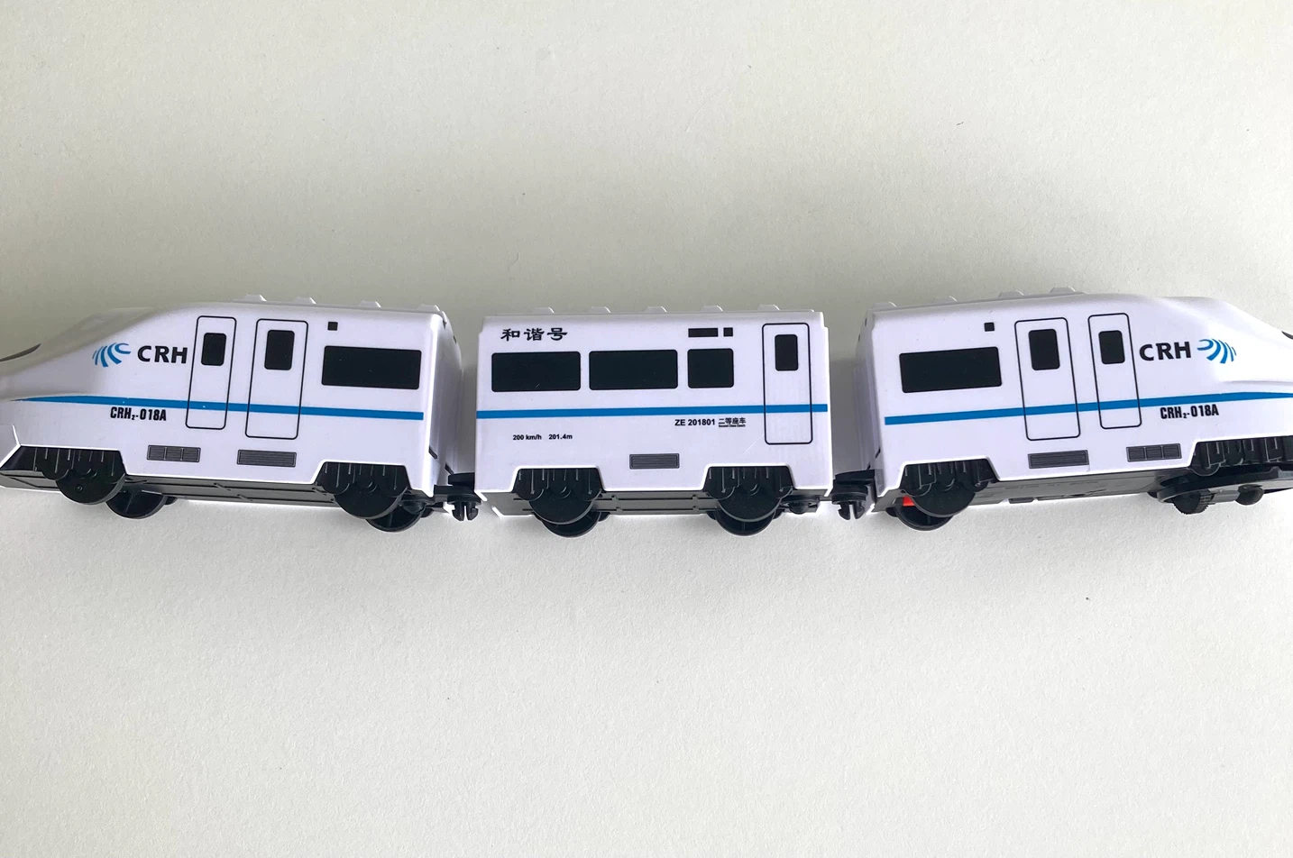 Moving CRH Train Model Toy