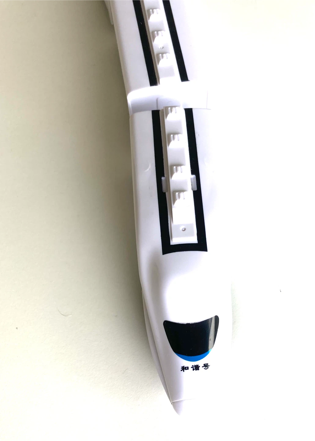Moving CRH Train Model Toy - photo 2