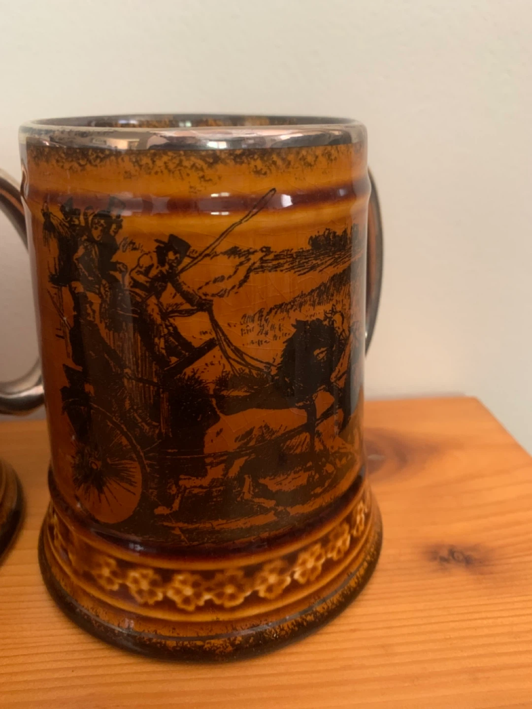 Set of 3 "Scenes from Coaching Days" Mugs - photo 2