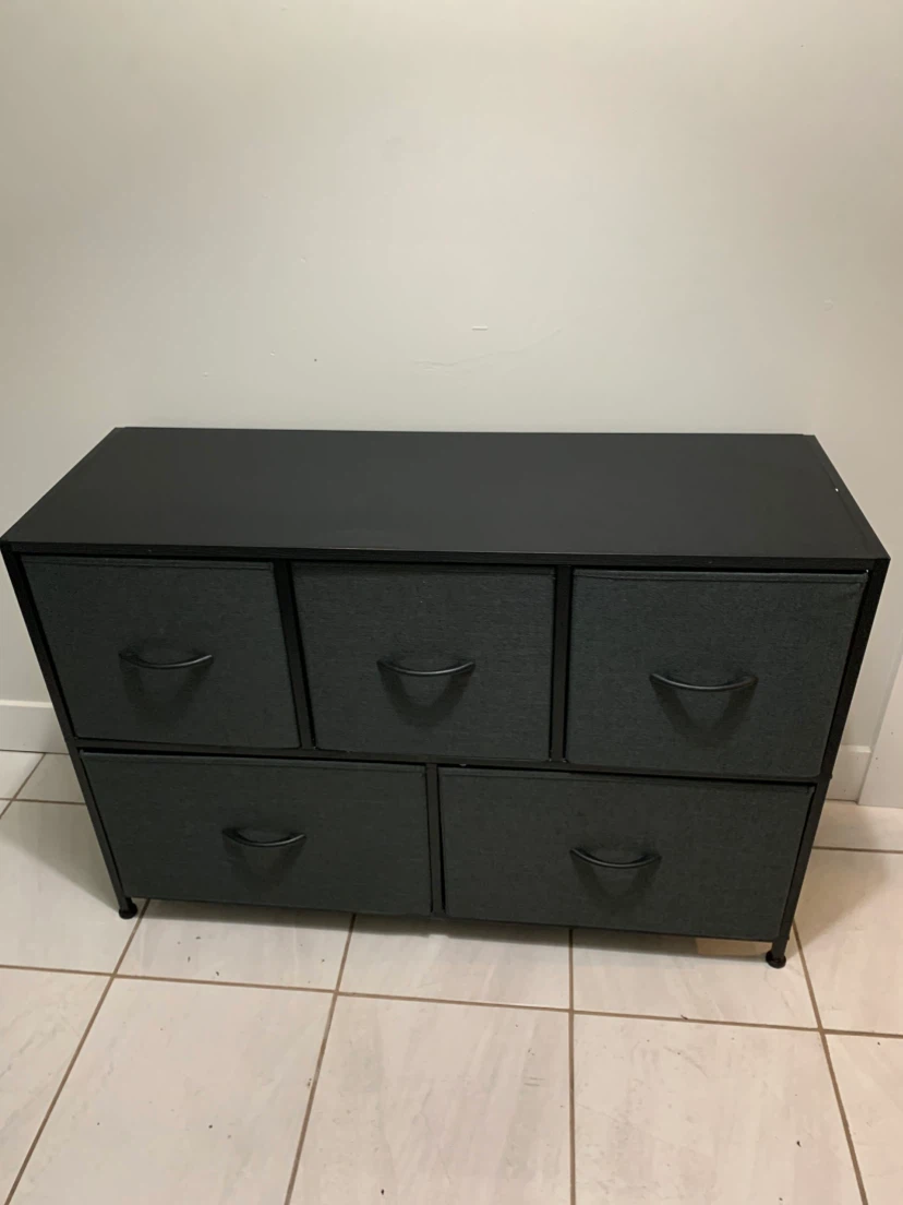 Storage dresser