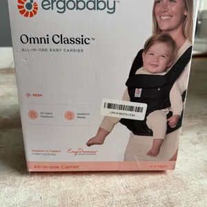 Ergobaby Omni Classic All-in-One Baby Carrier - Pure Black
