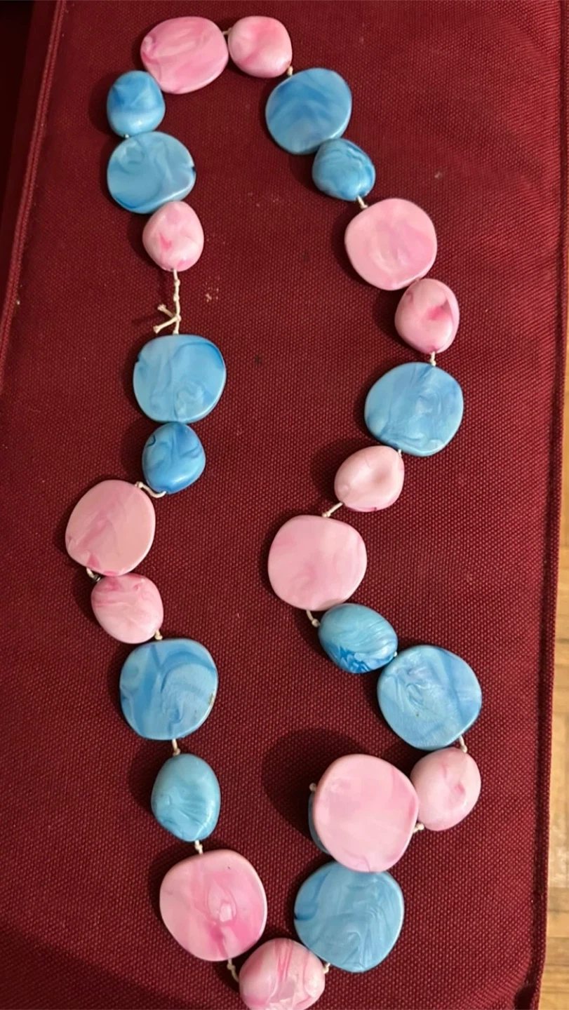 Pink and Blue Beaded Necklace - photo 2