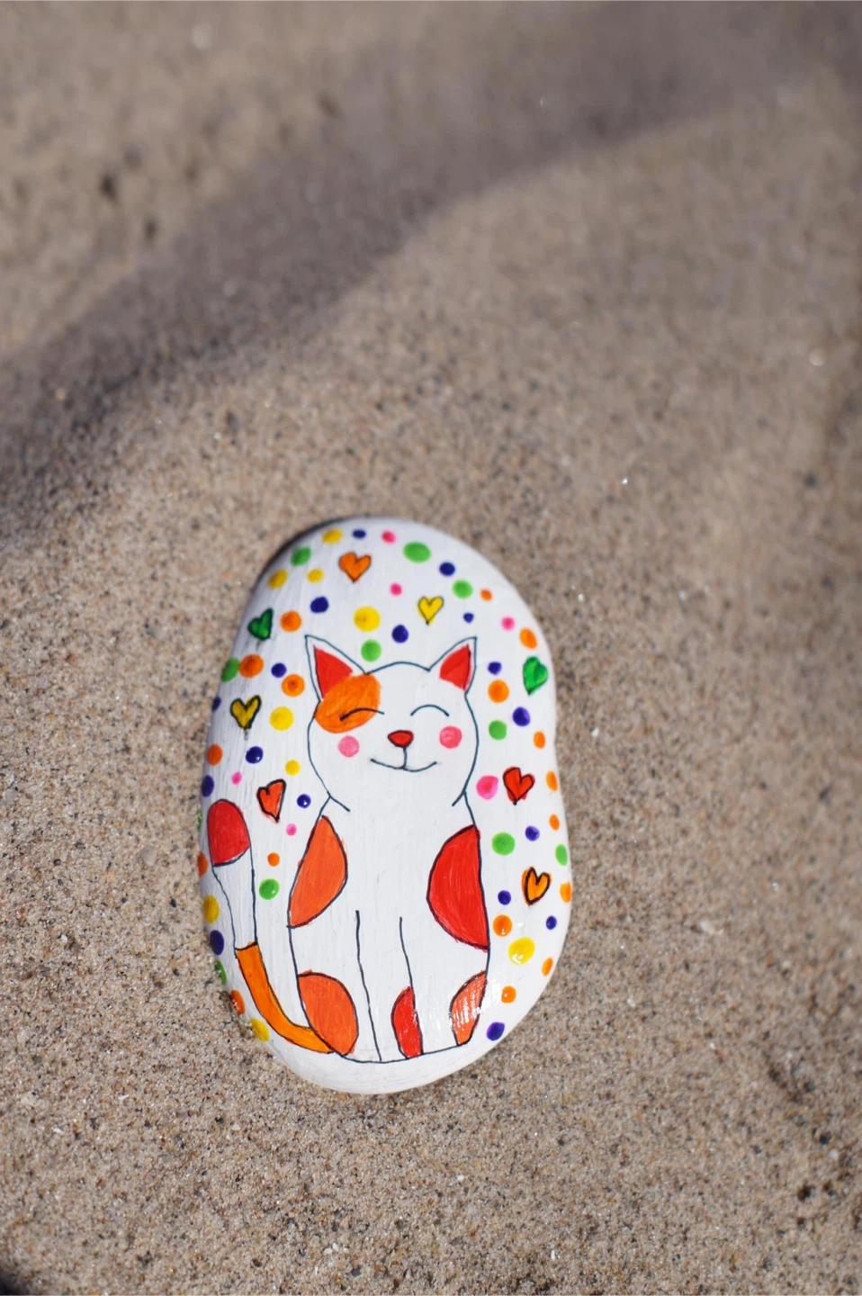 Hand-painted decorative stones (cat and paw print) - photo 3