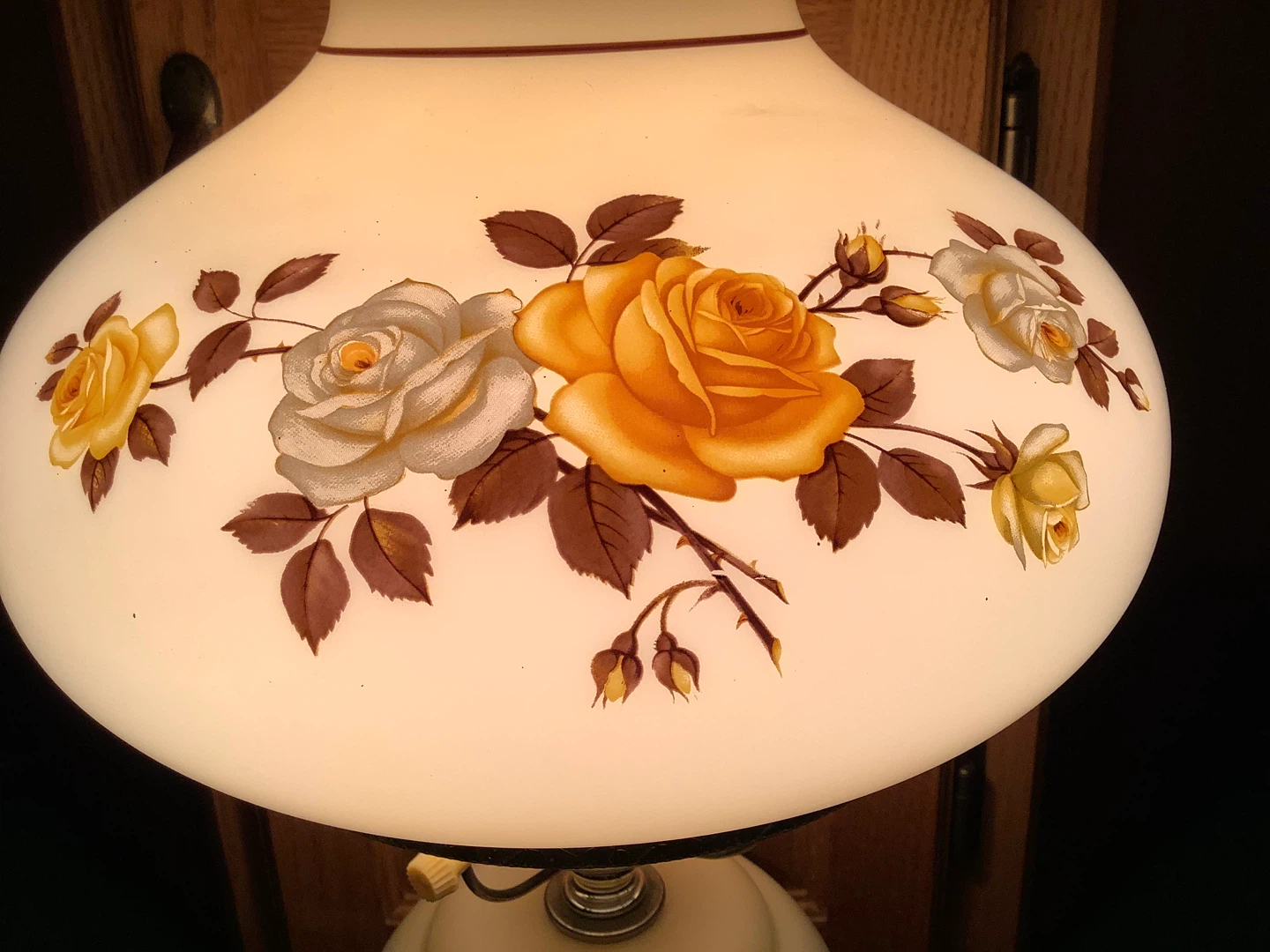 Vt Hurricane Lamp with Hd Painted Floral Motifs 🐞 - photo 2