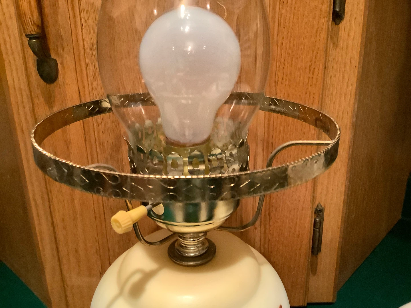 Vt Hurricane Lamp with Hd Painted Floral Motifs 🐞 - photo 4