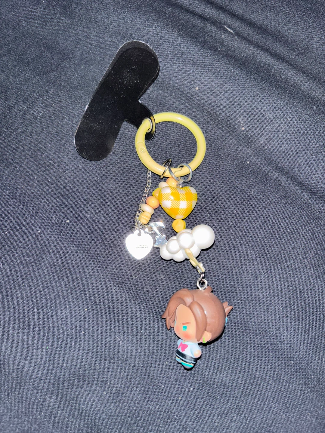 Hyuna official keychain from Mr suprise pop up - photo 2