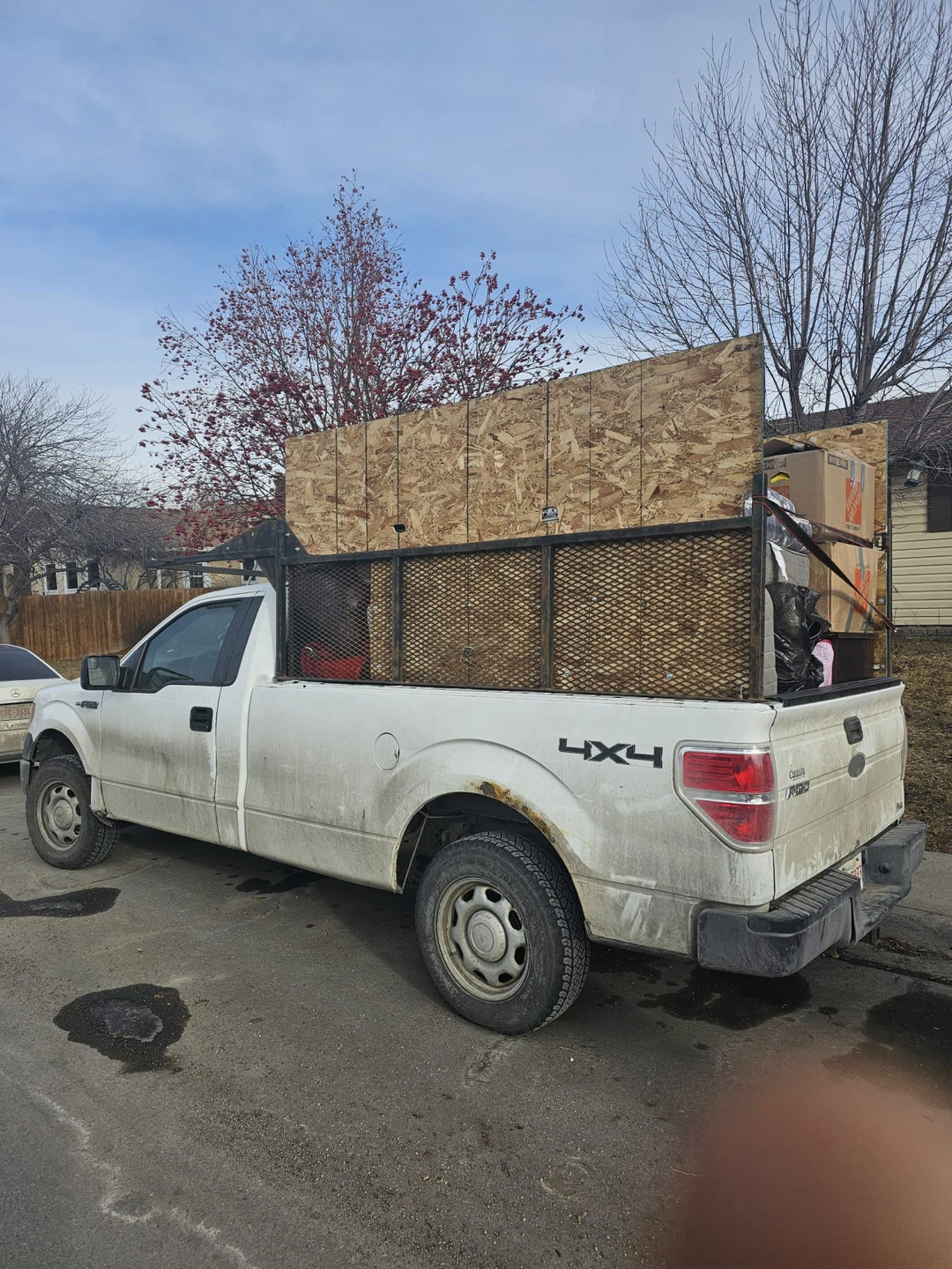 Delivery and junk movers