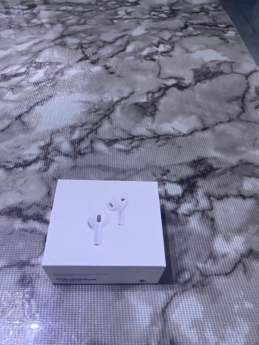 Apple AirPods Pro (3rd gen)