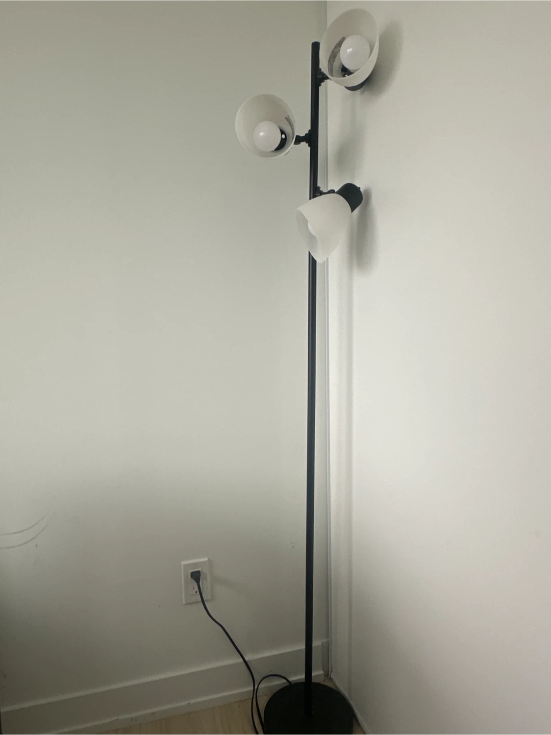 Black 3-Head Floor Lamp - photo 3