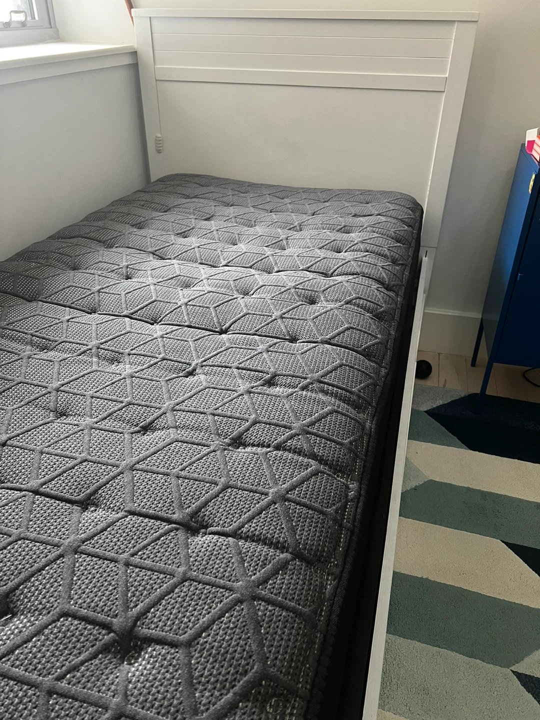 Twin bed with trundle. Sealy Performance Posturepedic Mattress - photo 3