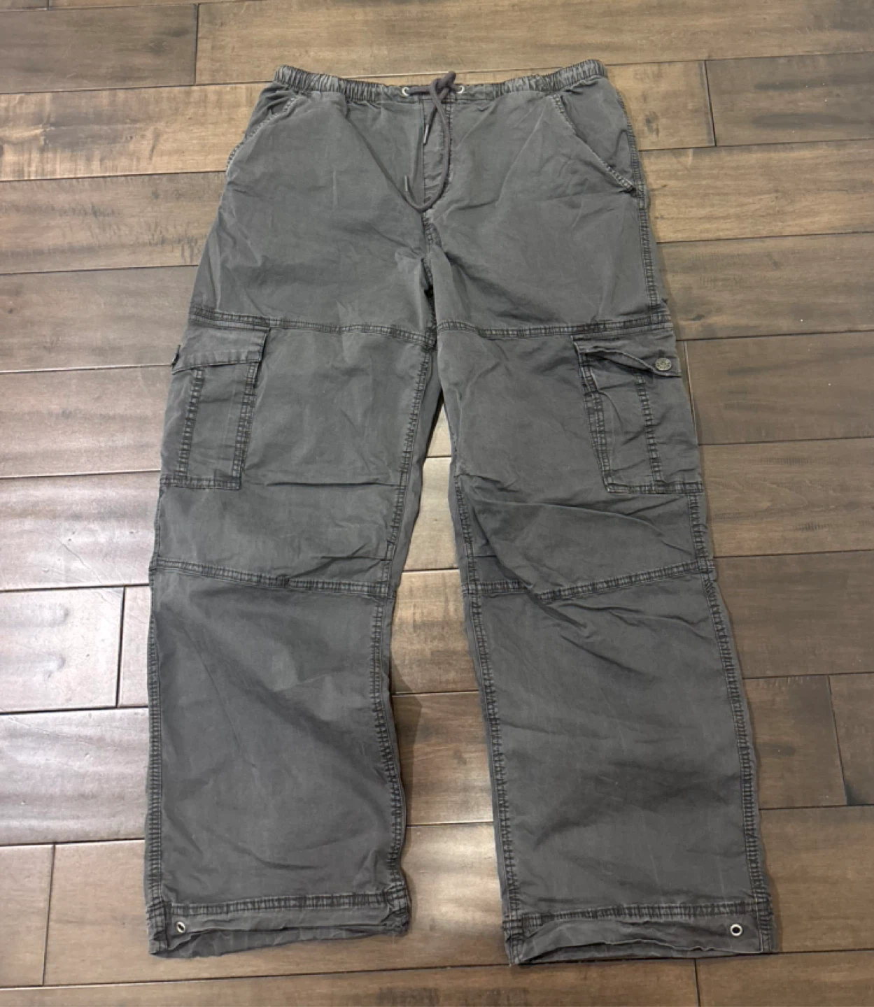 Women’s Garage Cargo Pants