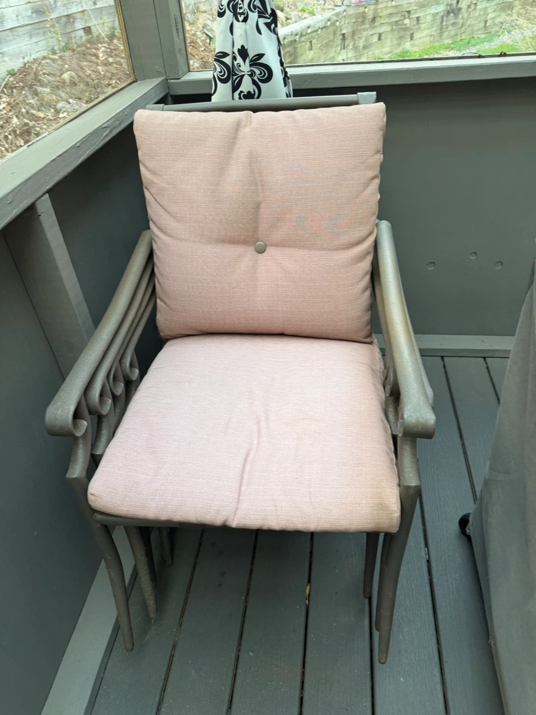 Outdoor Patio/Deck Chairs w cushions & table - photo 3