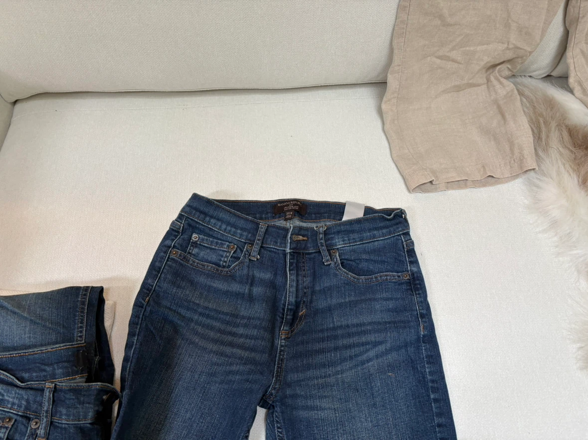Banana Republic Dark Wash Jeans - photo 4