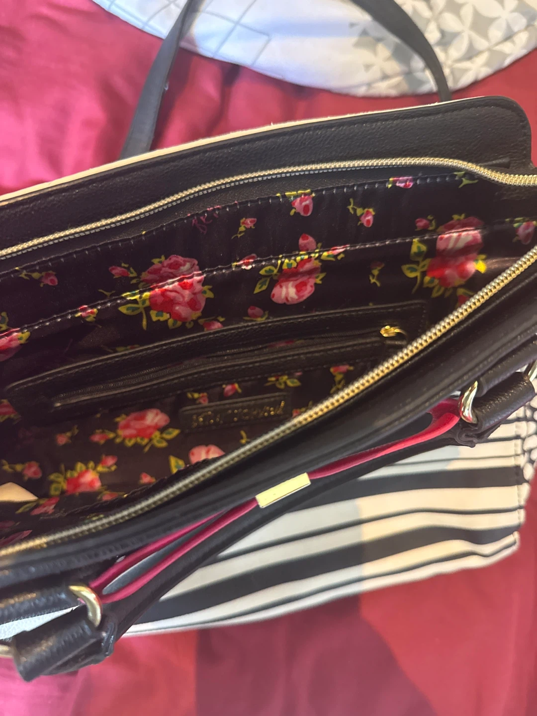 Betsey Johnson Satchel Bag - photo 4