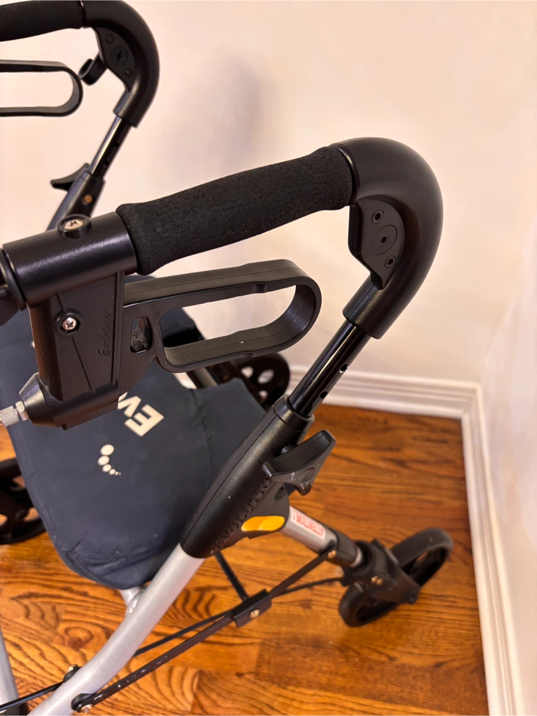 Evolution Lightweight Walker Rollator with Seat - photo 2