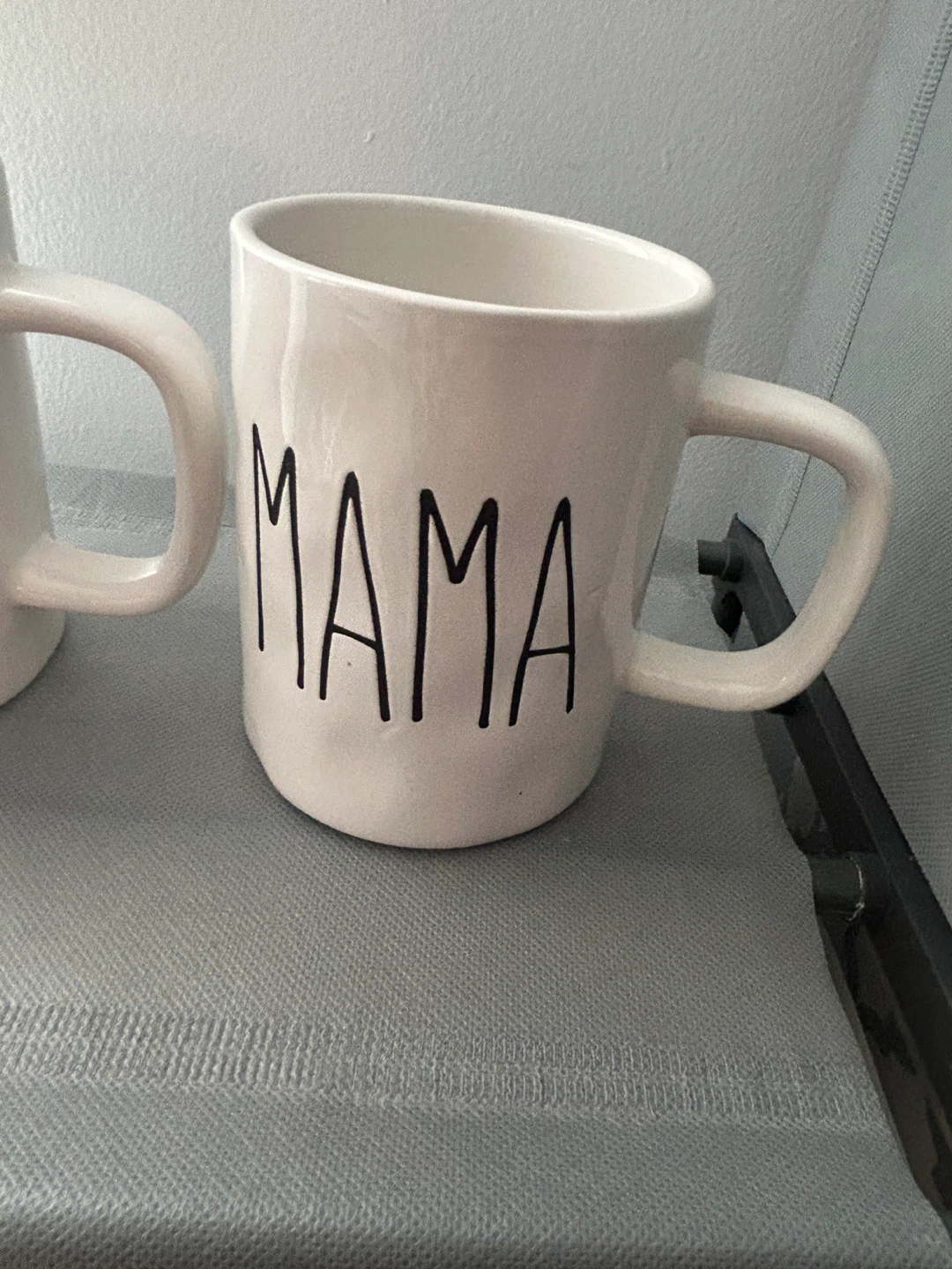 Rae Dunn Mama and Papa Mugs Set - photo 2