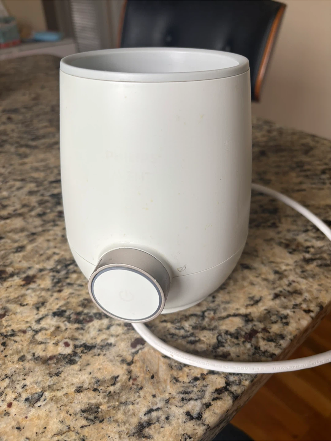 White Bottle Baby Warmer