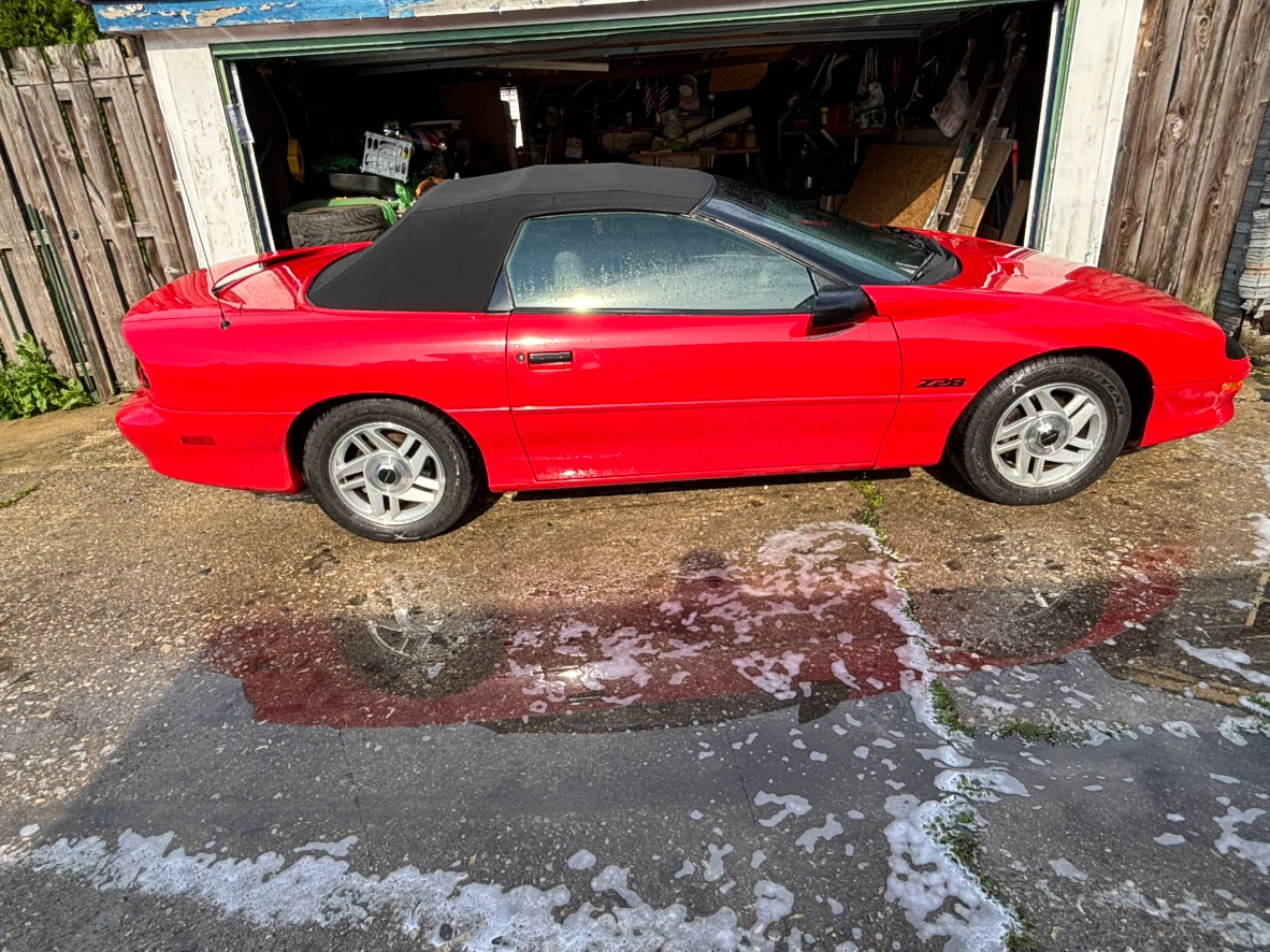 Red Chevrolet Camaro Z28 Convertible - photo 4