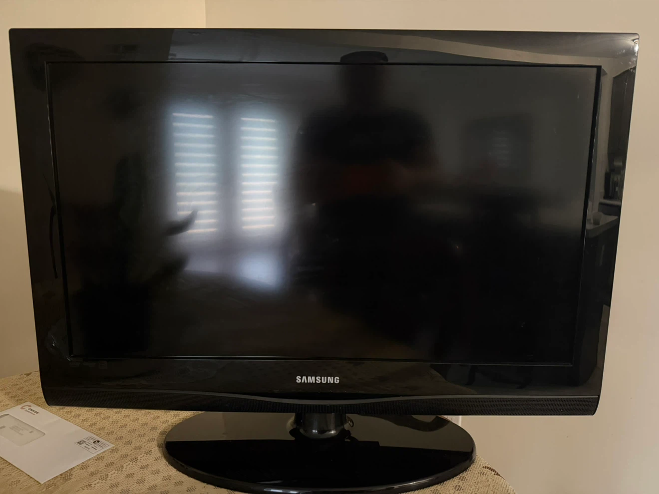 Samsung 32-inch TV