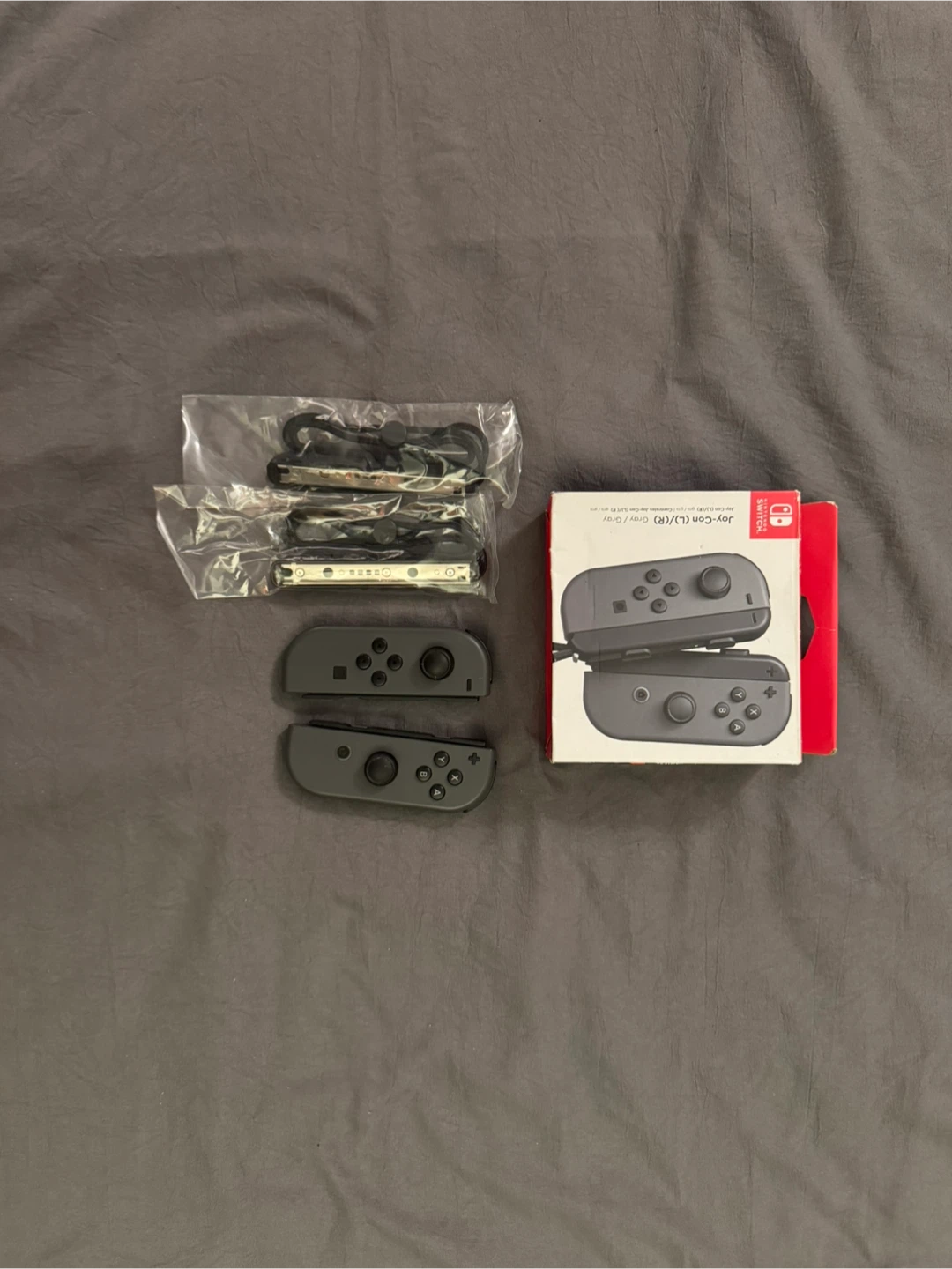 Nintendo Switch OLED w/ Case & Screen Protector + extra Joycons - photo 2
