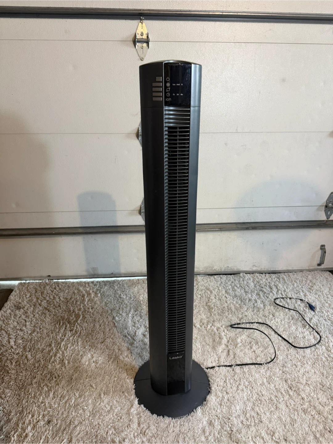 Black fan