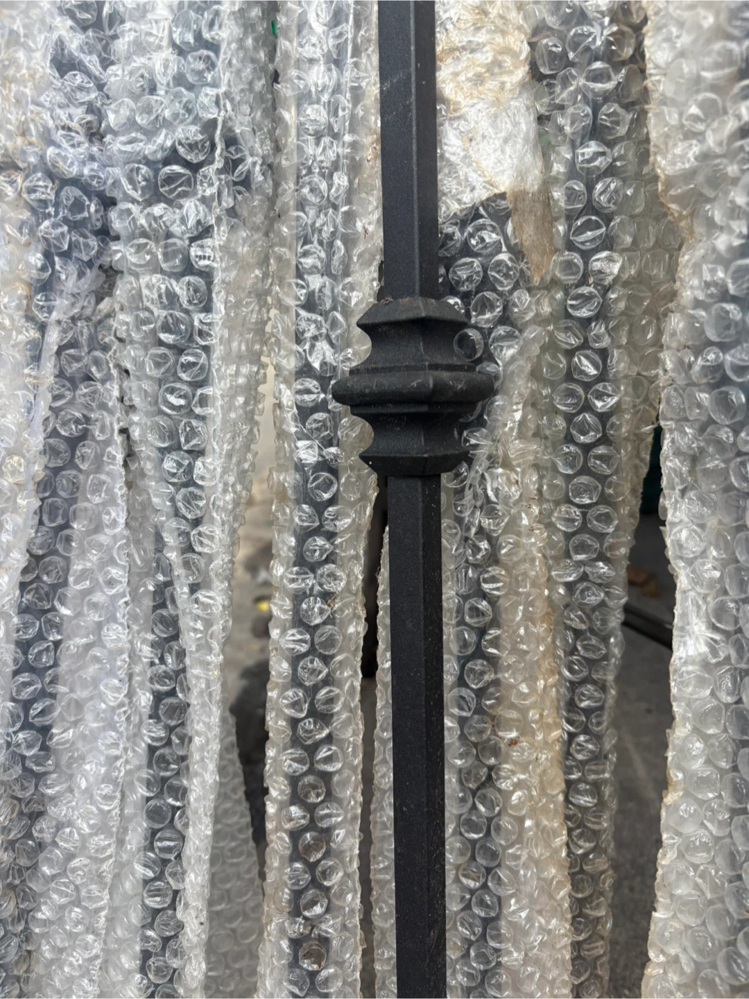 Black Metal Balusters (Pack of 16)
