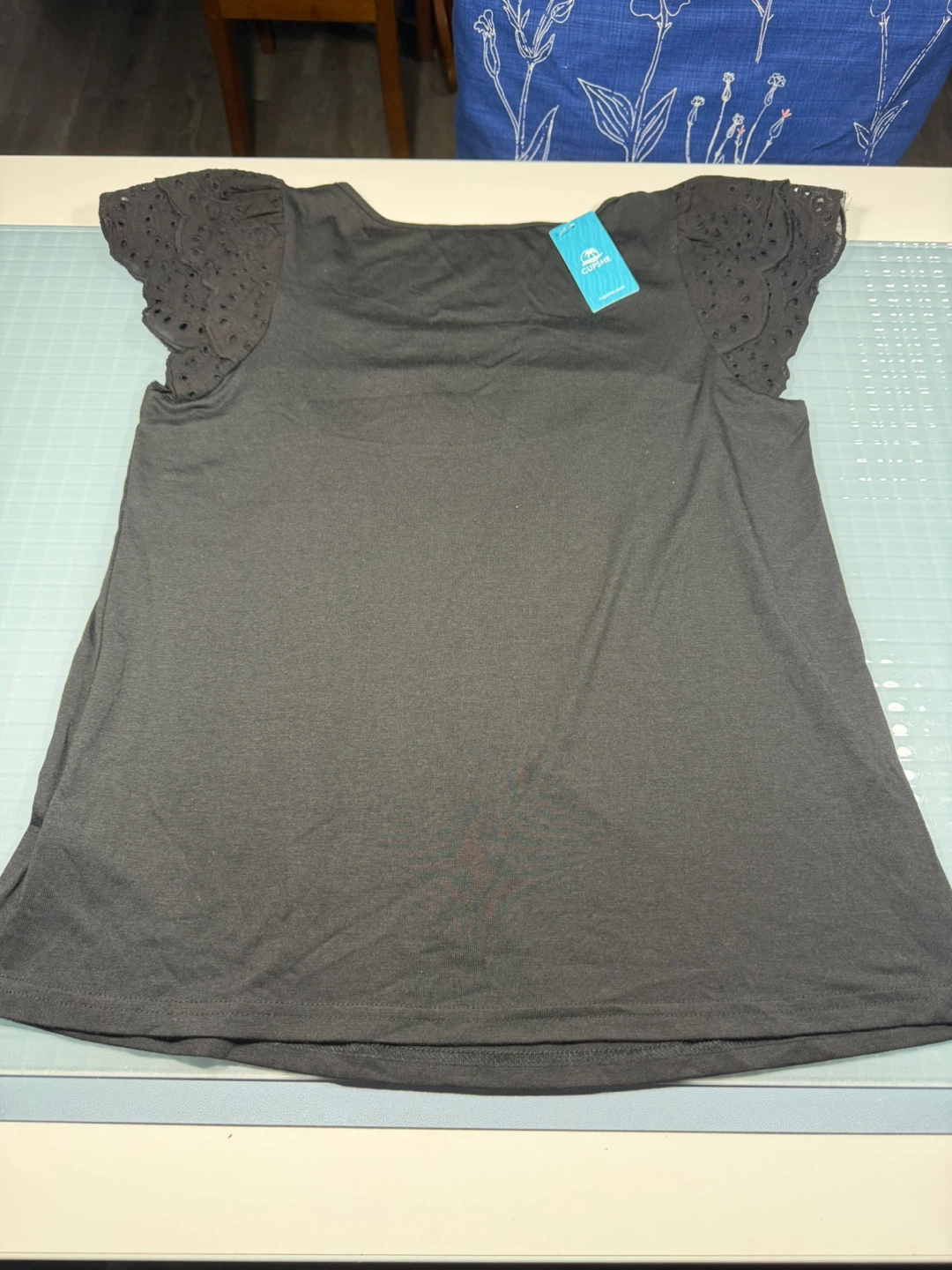 Cupshe Women's black Eyelet Sleeve Top
