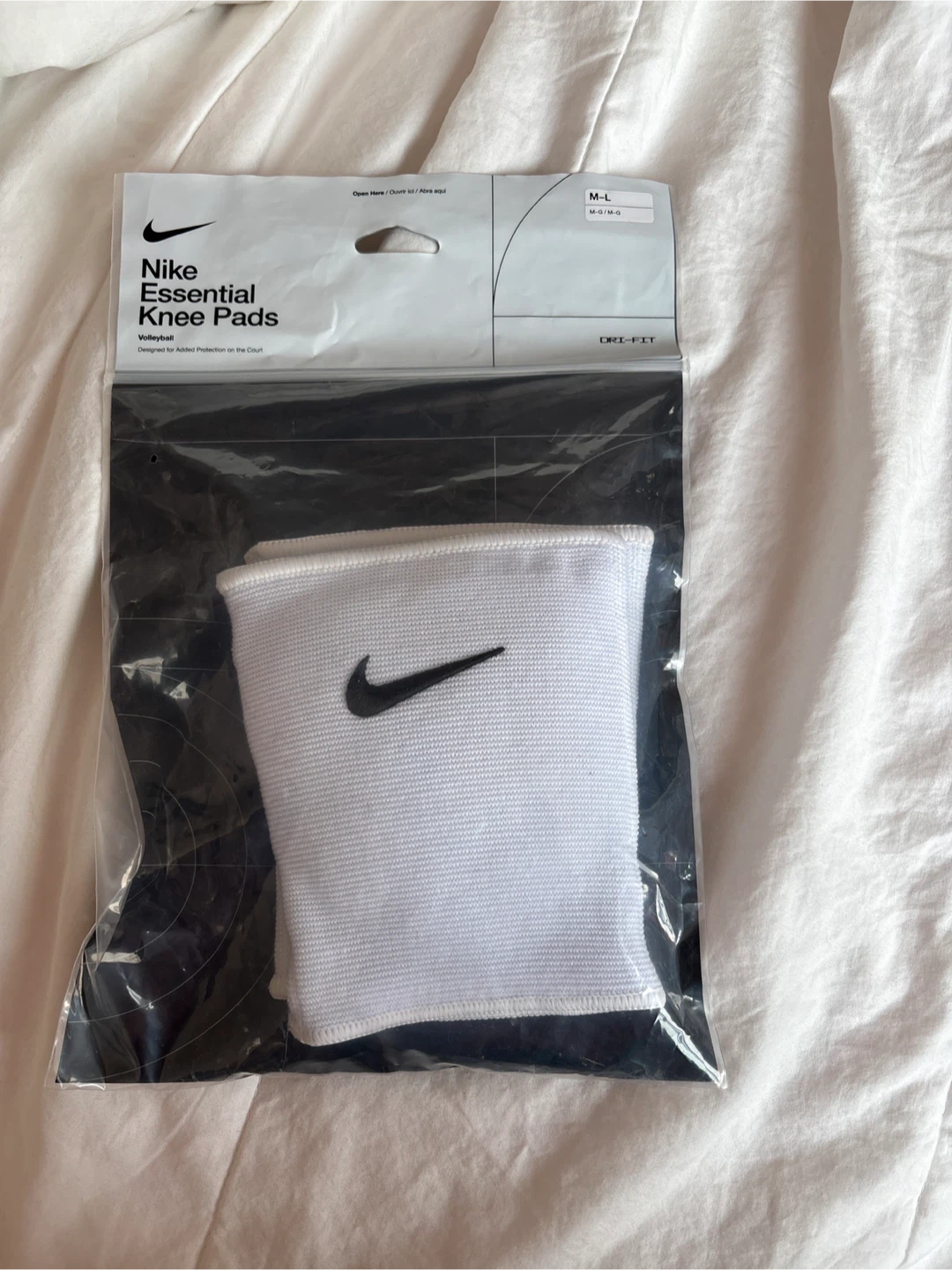 Nike Essential Knee Pads M-L